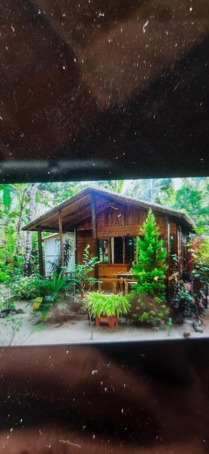 カナコナ Fernandes Bar And Restaurant Bed & Breakfast エクステリア 写真